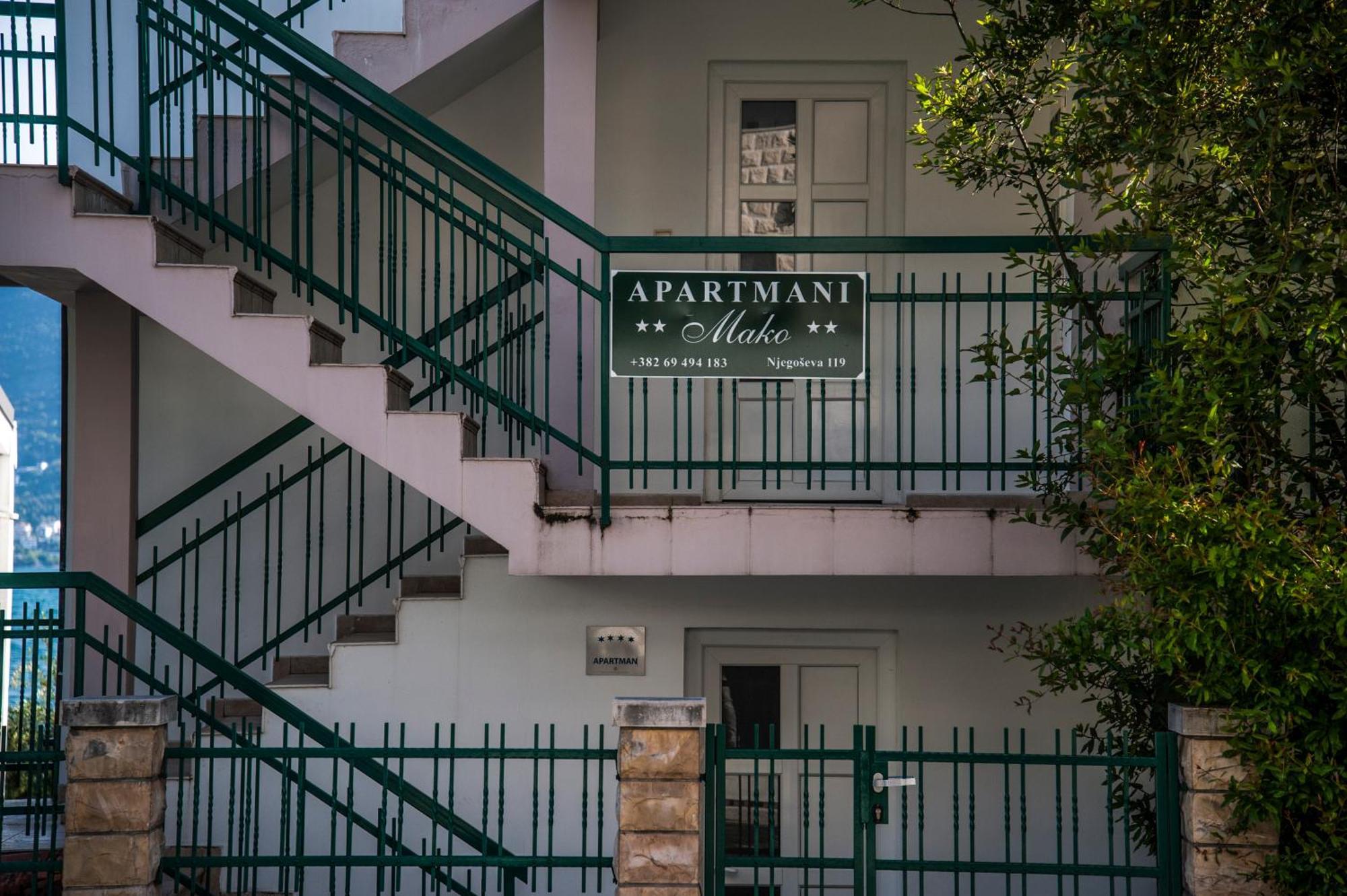 Apartments Mako Herceg Novi Exterior photo