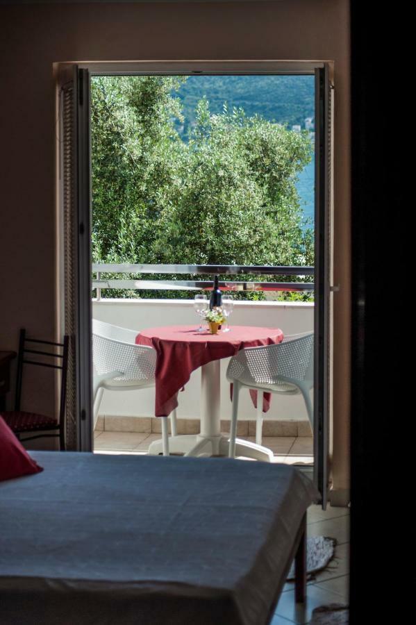 Apartments Mako Herceg Novi Exterior photo