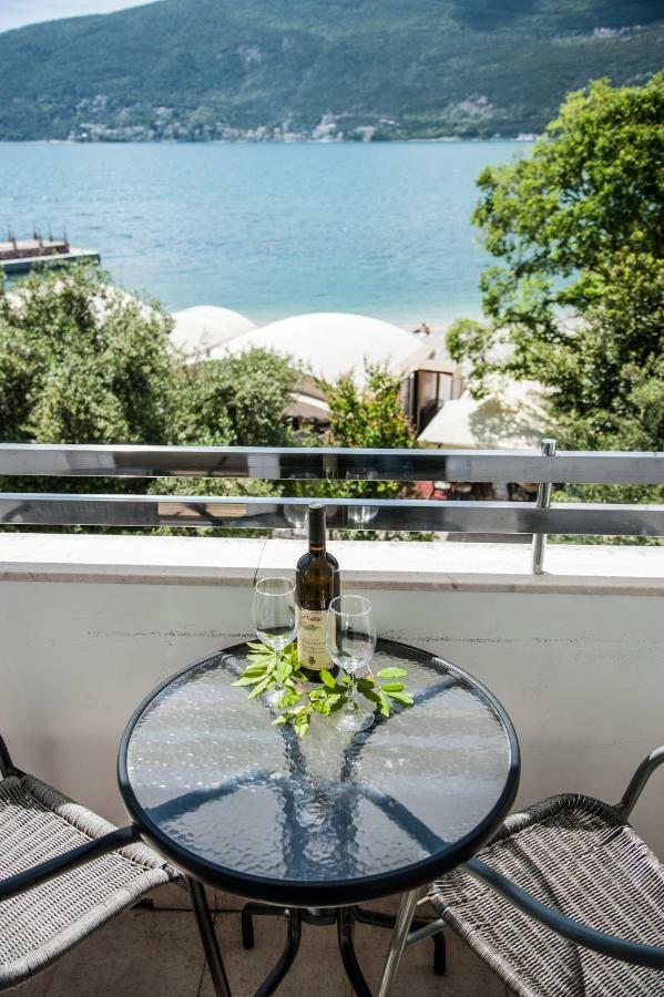 Apartments Mako Herceg Novi Exterior photo